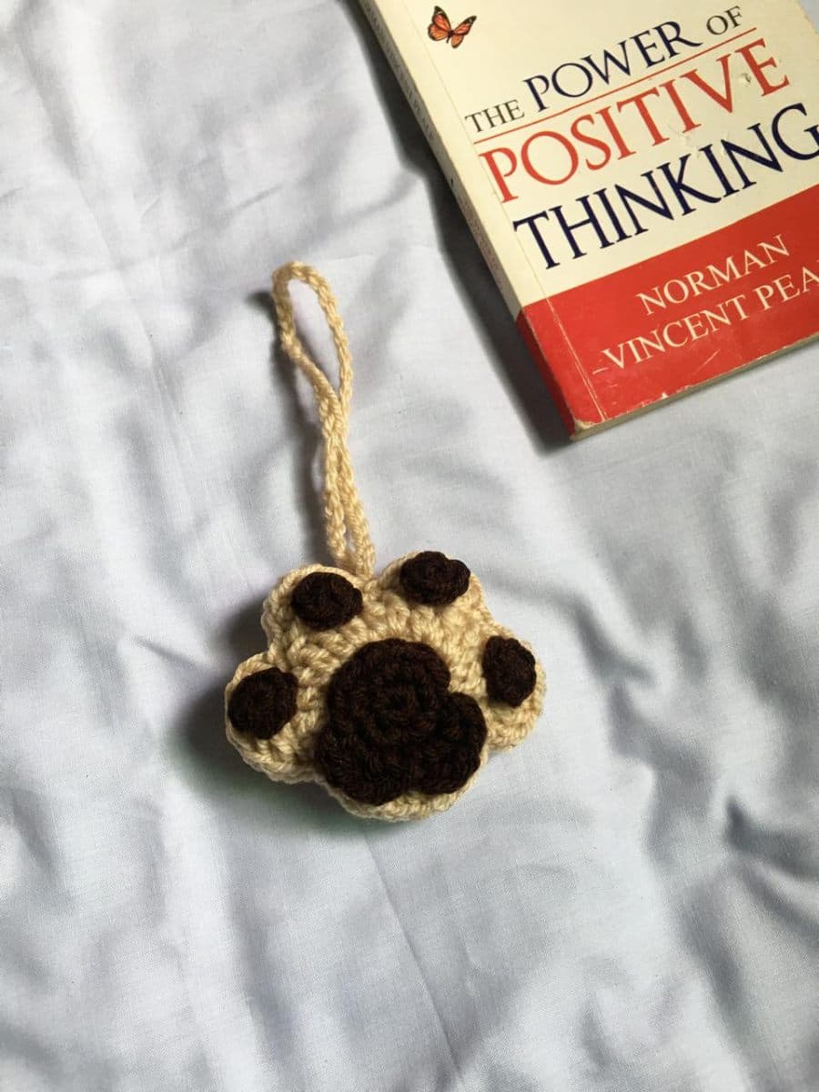 Cute Crochet Paw Bag Charm | Pet Lover Keychain | Handmade Animal Paw Keyring