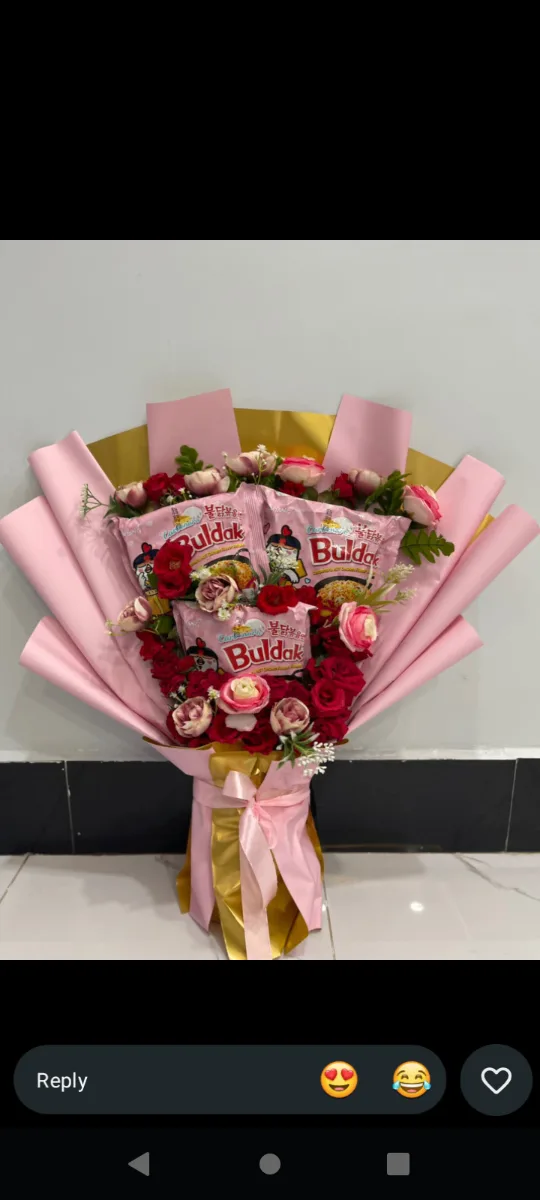 Handmade noodles bouquet